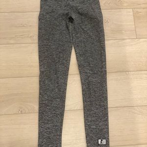 Celestial bodies v cut leggings